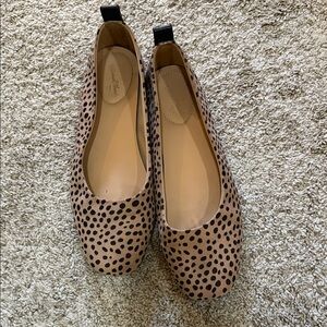 Universal Thread Tan and Black Polka Dot Flats